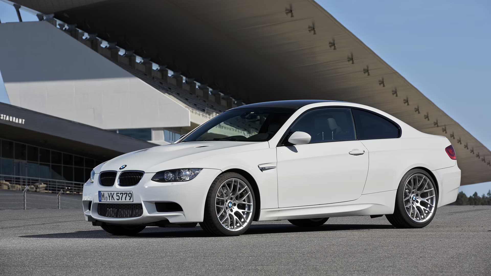 BMW E92 M3 factory profile
