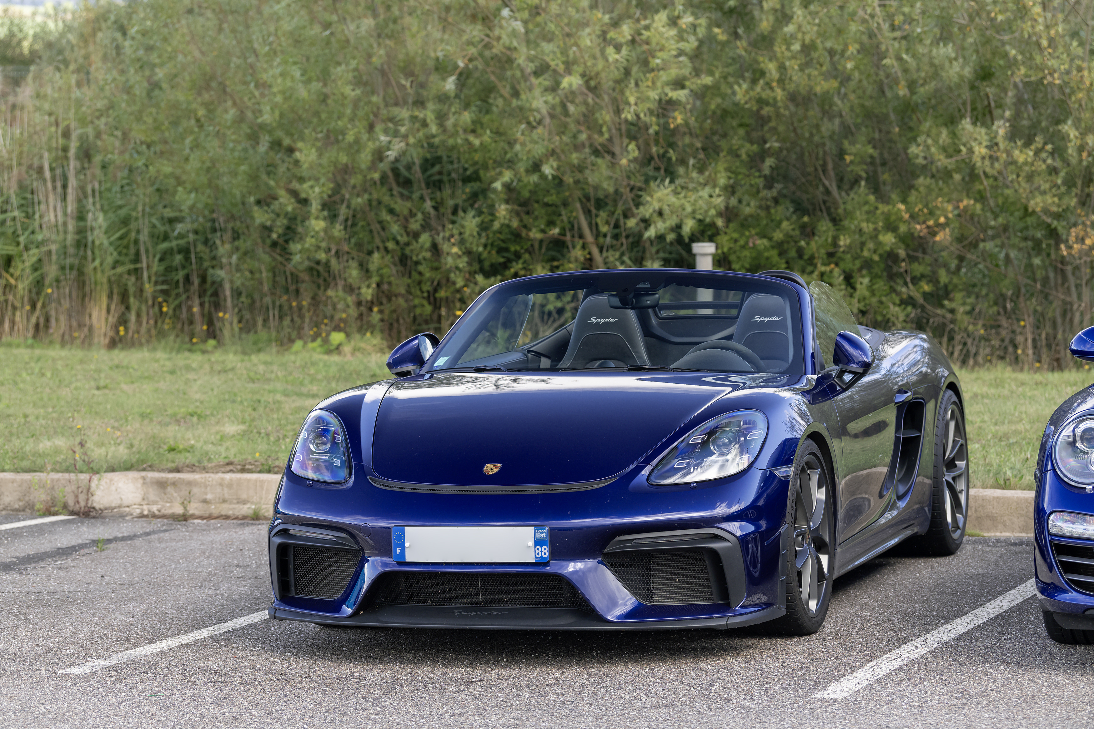 Porsche 718 Spyder side profile