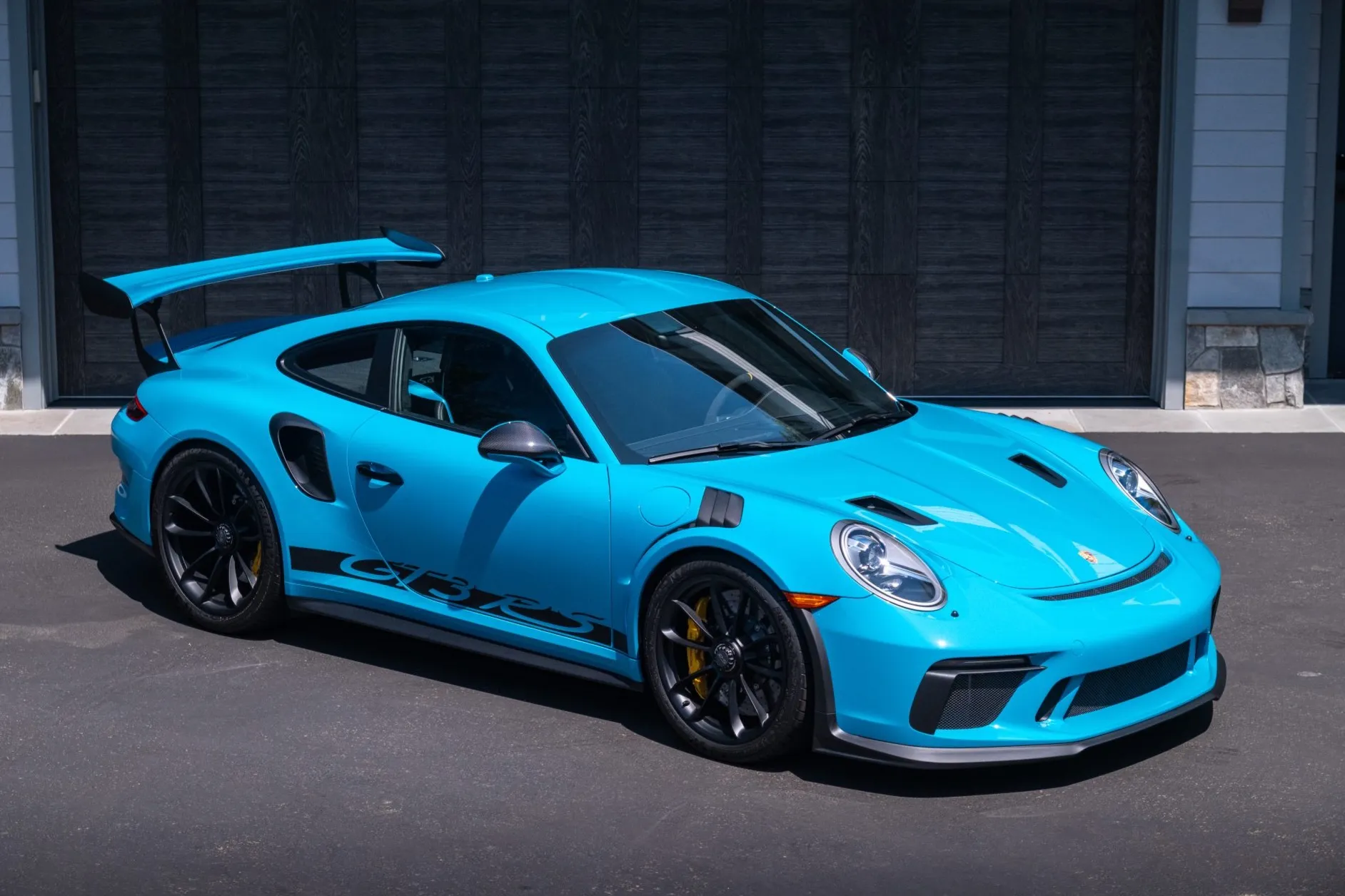 1,300-Mile 2019 Porsche 911 GT3 RS