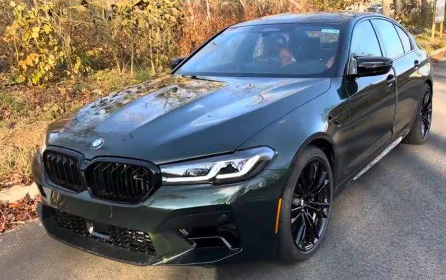 2023 BMW M5
