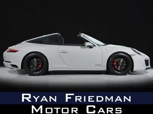 2017 Porsche 911 Targa 4 GTS