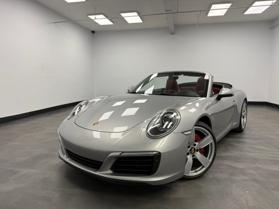 2017 Porsche 911 Carrera Cabriolet RWD