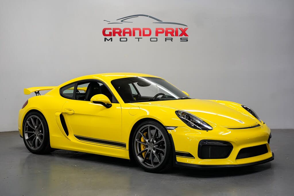 2016 Porsche Cayman GT4